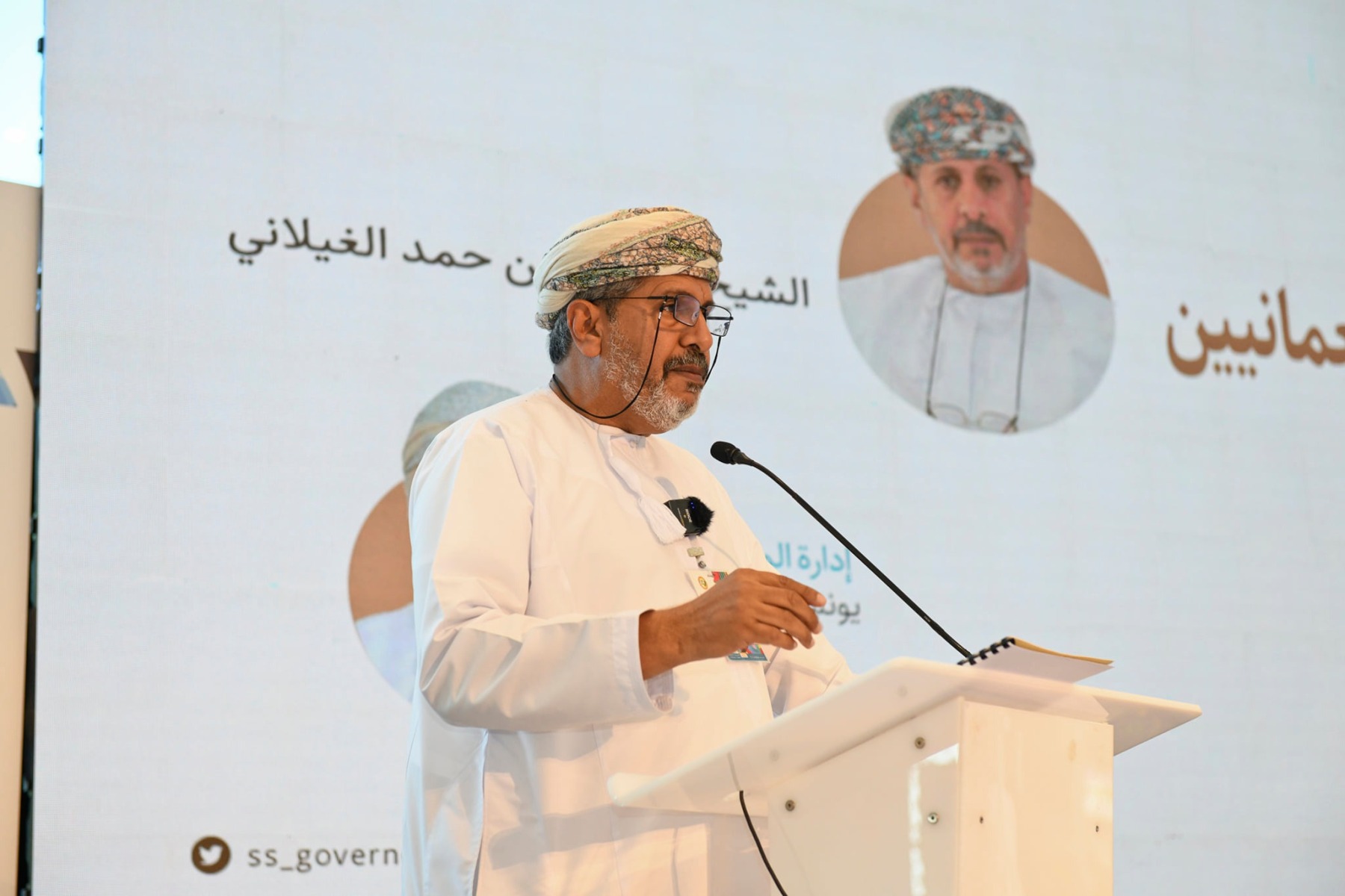 الكاتب / الشيخ حمود بن حمد بن محمد بن جويد الغيلاني